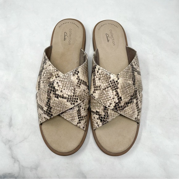 Clarks Collection Declan Ivy Python Snakeskin Padded Comfort Flat Mule Sandals - Picture 3 of 12